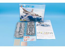 画像2: モデルズビット 1/72 ミラージュ G8.01 試作複座可変翼迎撃機【プラモデル】  