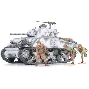 画像: タミヤ 1/35 M4A3シャーマン・105mm榴弾砲搭載型突撃支援  