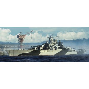 画像: ピットロード 1/700 アメリカ海軍 戦艦 BB-43 テネシー 1944【プラモデル】