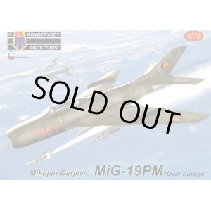 画像: KPモデル 1/72 MiG-19PM ヨーロッパ上空【プラモデル】 