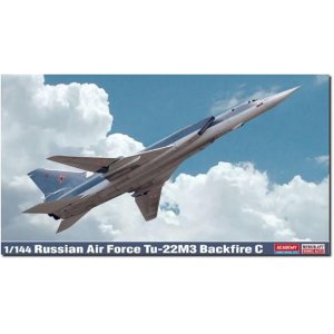 画像: アカデミー 1/144 ツポレフ Tu-22M3 バックファイアC【プラモデル】 