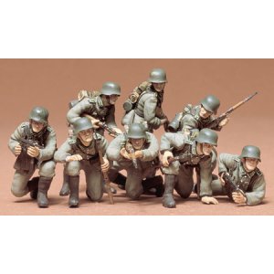 画像: タミヤ 1/35 ドイツ歩兵進撃セット  