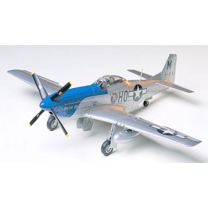 画像: タミヤ 1/48 ノースアメリカンP-51Dマスタング  