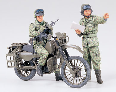 画像1: タミヤ 1/35 陸上自衛隊オートバイ偵察セット 【プラモデル】  