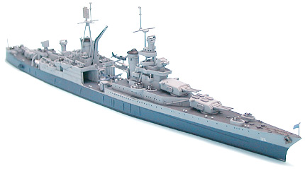 【割引あり】1/700アメリカ海軍重巡洋艦インディアナポリスの完成品 アメリカ
