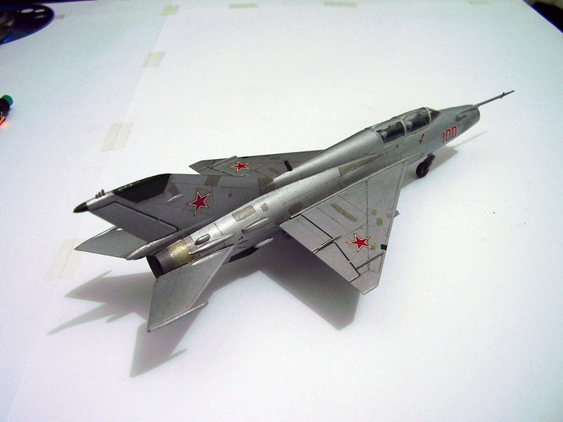 画像: コンドル 1/72 MiG-21UMモンゴル