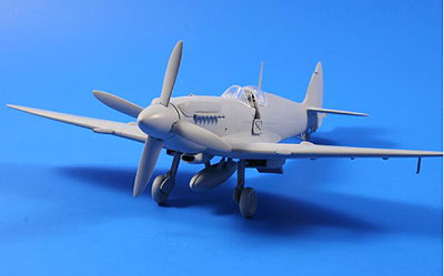 画像: スペシャルホビー 1/48 スーパーマリン シーファイアF.Mk.15"フランス海軍航空隊"[プラモデル]