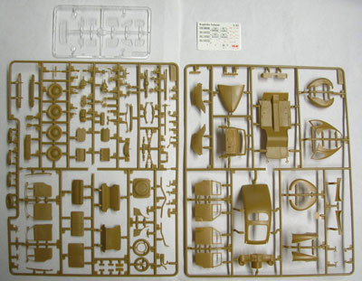 画像: ICM 1/35 ドイツ カピテーン将官用サルーン4ドアスタッフカー【プラモデル】