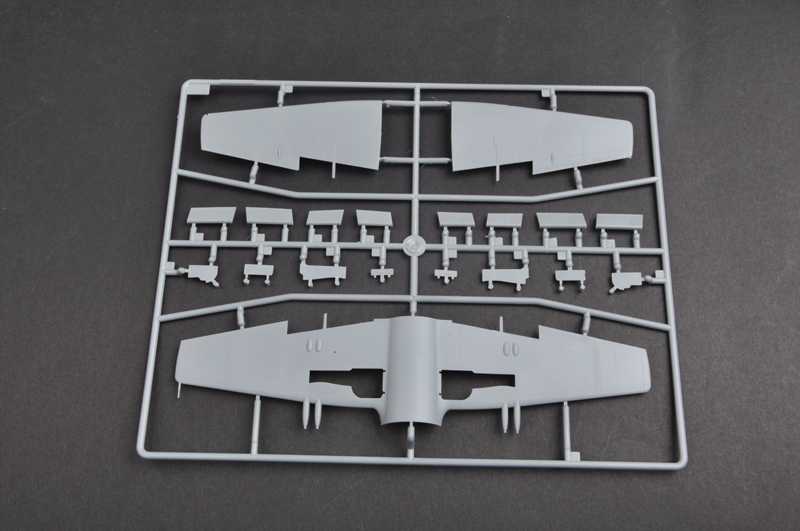 画像: トランペッター 1/48 スーパーマリン アタッカーF.Mk.1 【プラモデル】