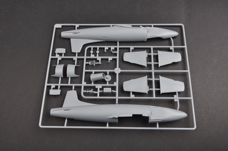 画像: トランペッター 1/48 スーパーマリン アタッカーF.Mk.1 【プラモデル】