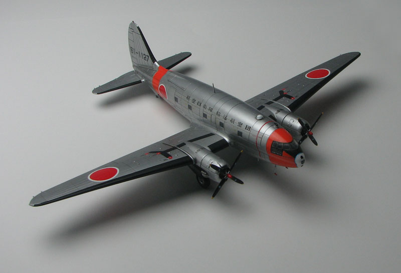 画像: プラッツ 1/144 航空自衛隊輸送機C-46Dコマンド 【プラモデル】