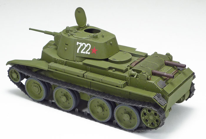 画像: タミヤ 1/35 ソビエト戦車BT-7 1937年型【プラモデル】