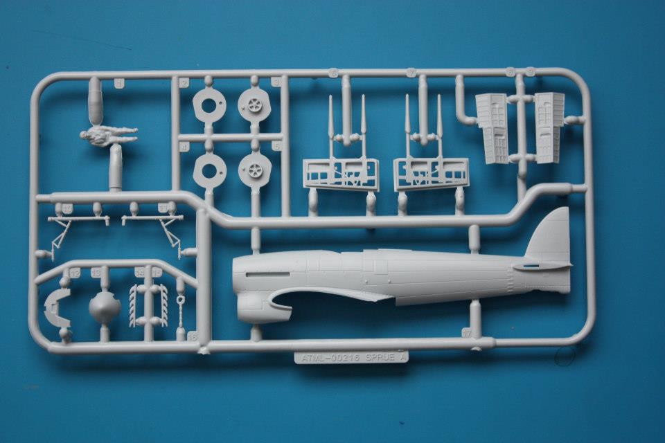 画像: エアフィックス 1/72 ホーカータイフーンMk.IB【プラモデル】