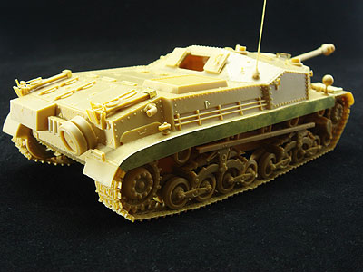 画像: ブロンコモデル 1/35 ハンガリー陸軍 44MズリーニィI型75mm突撃砲【プラモデル】 