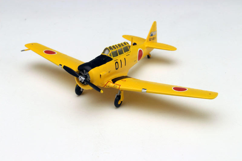 画像: プラッツ 1/144 航空自衛隊 T-6 テキサン（2機セット）【プラモデル】 