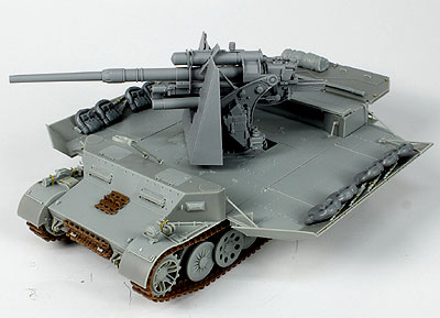 画像: ブロンコモデル 1/35 独・フラックワーゲンIVc型8.8cmFlak37搭載高射自走砲 【プラモデル】