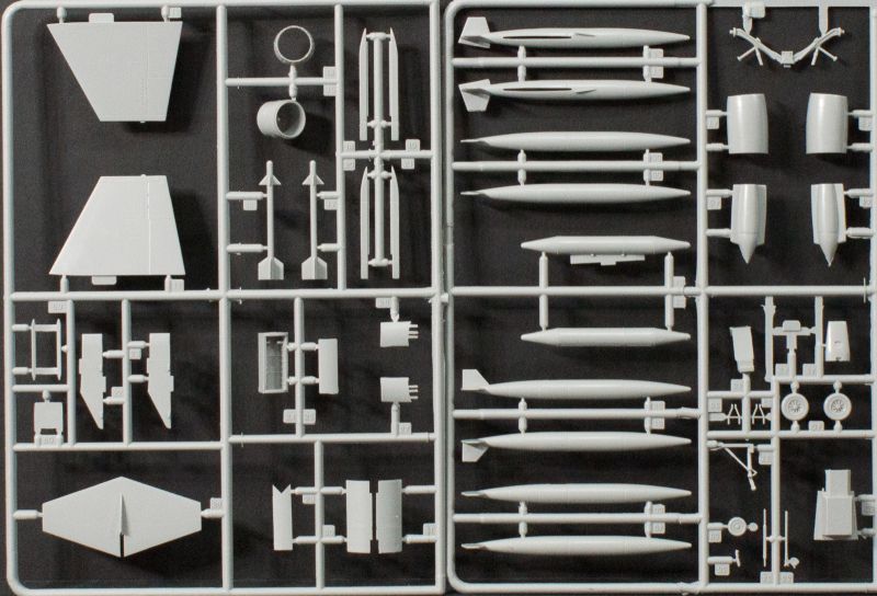 画像: イタレリ 1/72 F-104A/Cスターファイター 【プラモデル】