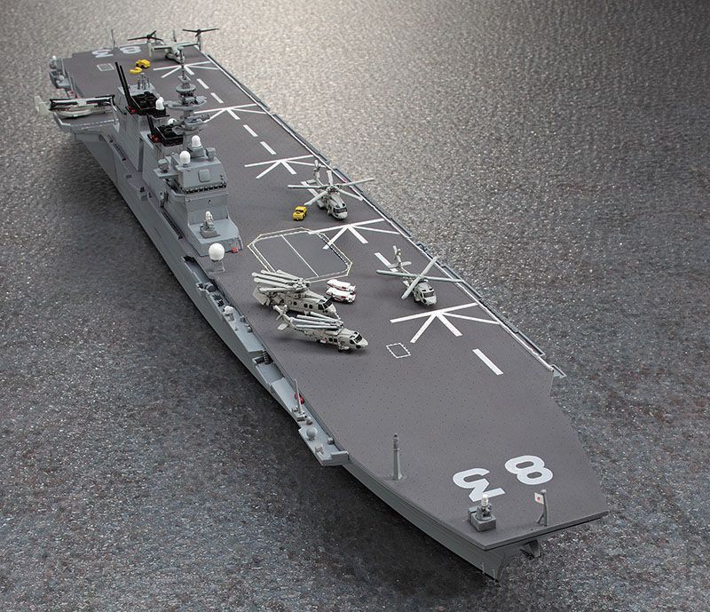 画像: ハセガワ 1/700 海上自衛隊ヘリコプター搭載護衛艦 いずも【プラモデル】