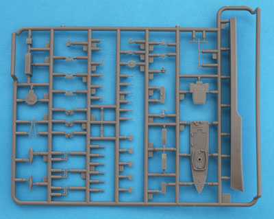 画像: IBGモデル 1/700 英ハントII級護衛駆逐艦・ミドルトンL74・英国海軍1943【プラモデル】