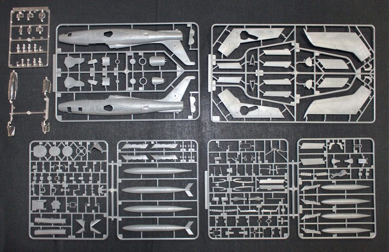 画像: タンモデル 1/48 リパブリック RF-84F サンダーフラッシュ【プラモデル】