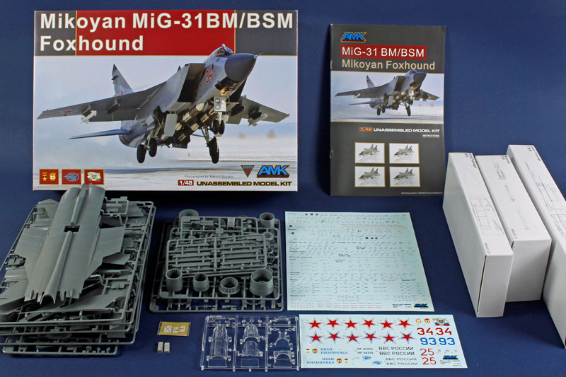1/48 ミコヤーン MiG-31BM/BSM フォックスハウンド プラモデル-