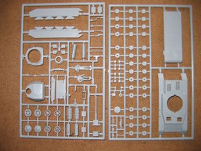 画像: イタレリ 1/72 ドイツ IV号戦車 Pz.Kpfw.IV【プラモデル】