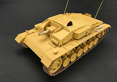 画像: ブロンコモデル 1/35 独・III号突撃砲E型【プラモデル】 