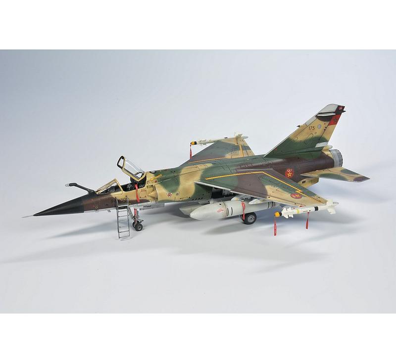 画像: スペシャルホビー 1/72 仏・ダッソー・ミラージュF.1CE/CH戦闘機・スペイン&モロッコ軍【プラモデル】