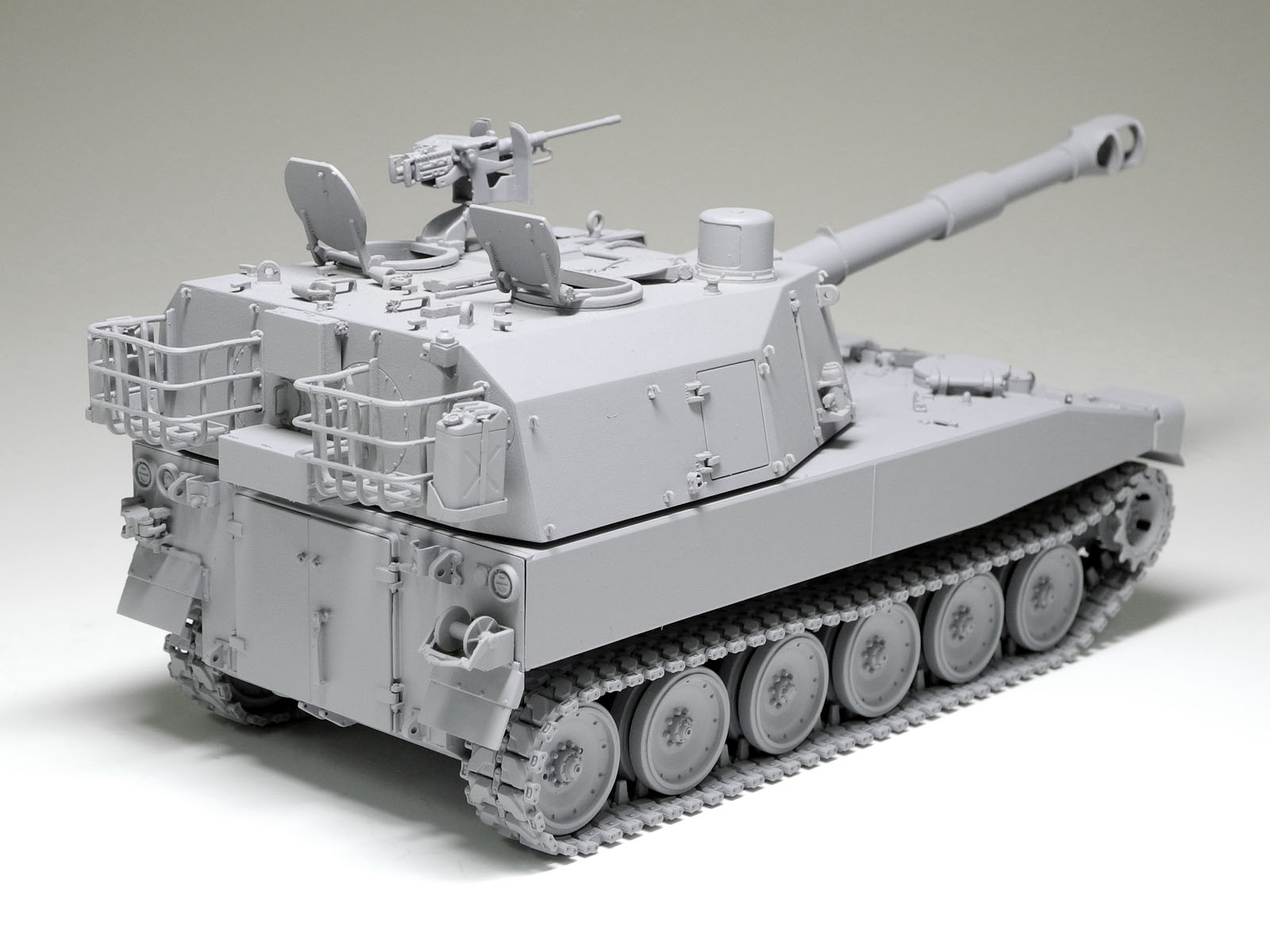 画像: モノクローム 1/35 陸上自衛隊 75式　自走155mmりゅう弾砲【プラモデル】