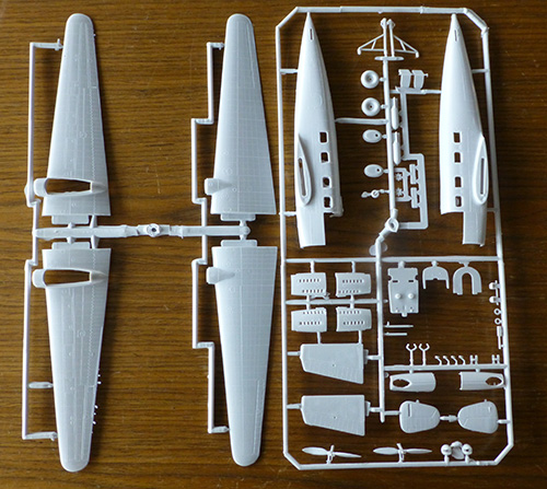 画像: セマー 1/72 独・ジーベルＳｉ204D/E双発輸送機・ドイツ空軍【プラモデル】