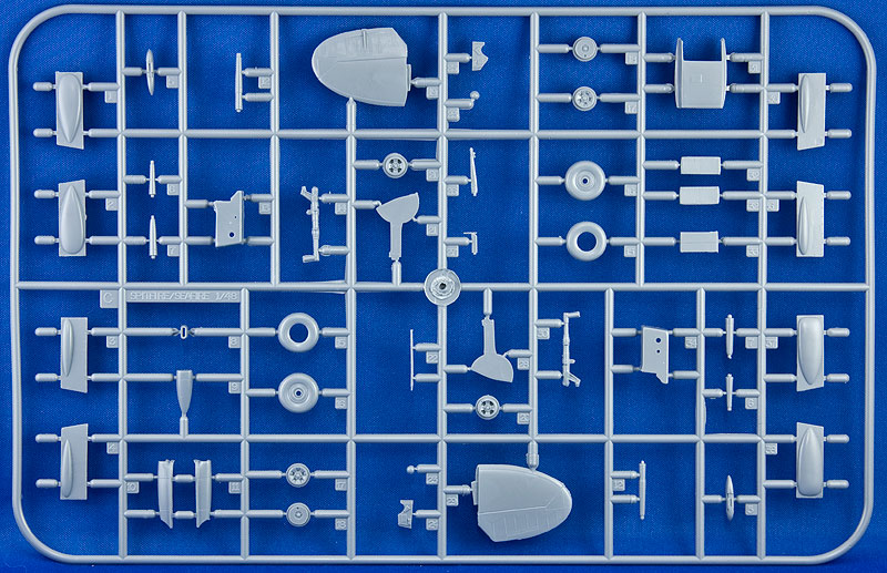 画像: スペシャルホビー 1/48 スーパーマリン スピットファイアMk.XII 【プラモデル】