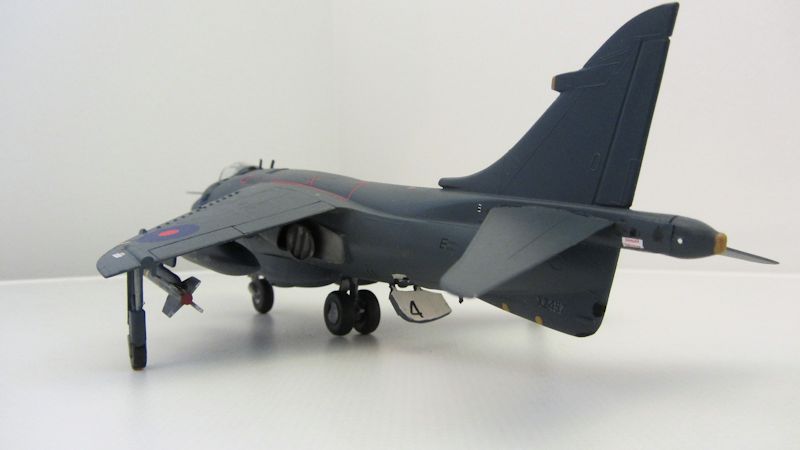 画像: エアフィックス 1/48 BAe シーハリアーFRS.1【プラモデル】