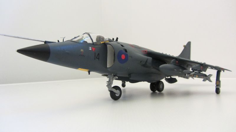 画像: エアフィックス 1/48 BAe シーハリアーFRS.1【プラモデル】