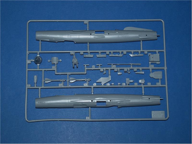 画像: ズベズタ 1/72 MiG-21bis フィッシュベッドＬ【プラモデル】