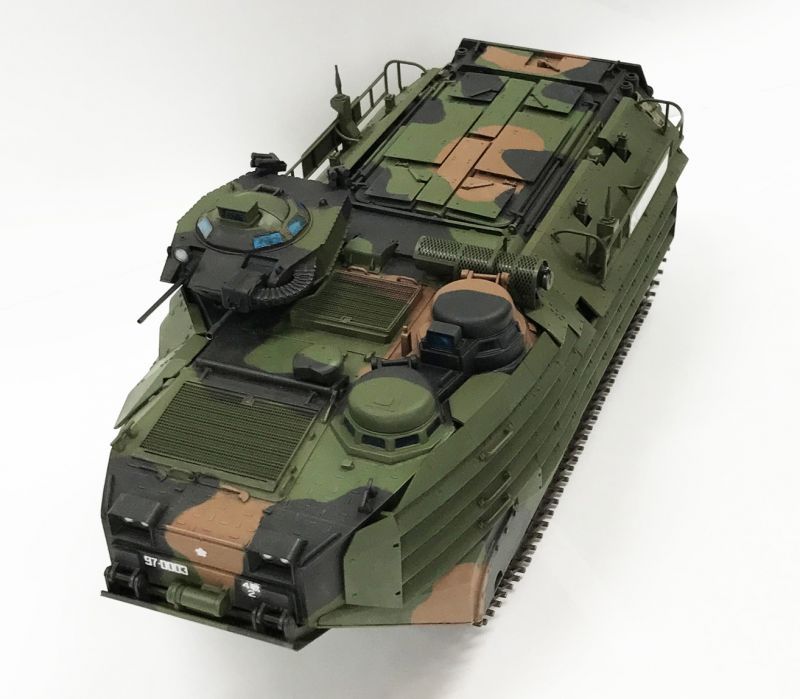 画像: 童友社 1/35 AAV7 A1 RAM/RS"陸上自衛隊水陸両用車"【プラモデル】