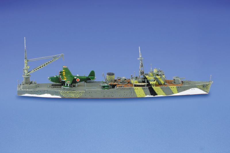 画像: アオシマ 1/700 日本海軍 水上機母艦 秋津洲【プラモデル】