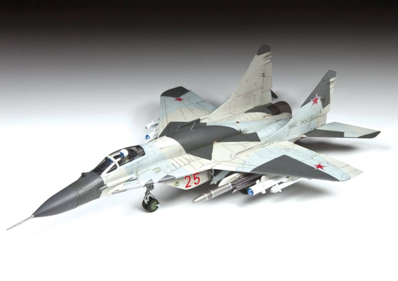 画像: ズベズダ 1/72  MiG-29 SMT フルクラムE【プラモデル】