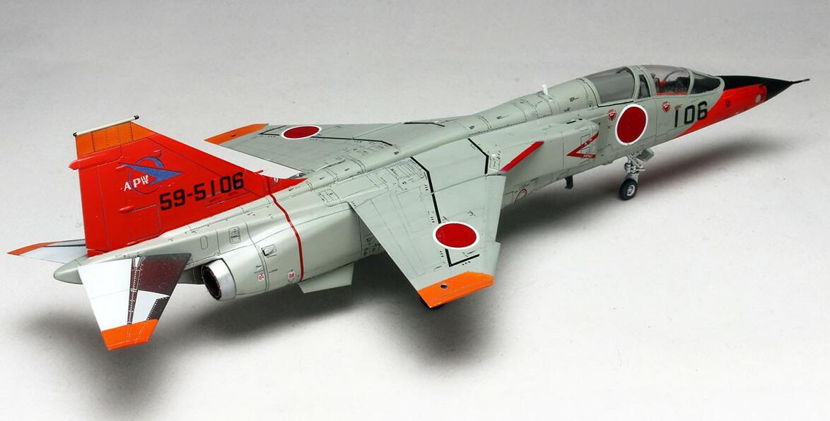 画像: プラッツ 1/72 航空自衛隊 FS-T2改【プラモデル】