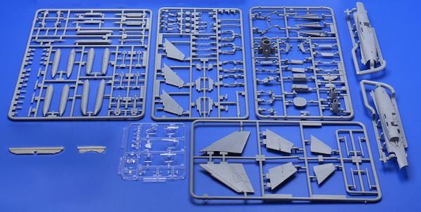 画像: スペシャルホビー 1/72 ダッソー・ミラージュF.1C/C-200戦闘機 フランス空軍【プラモデル】