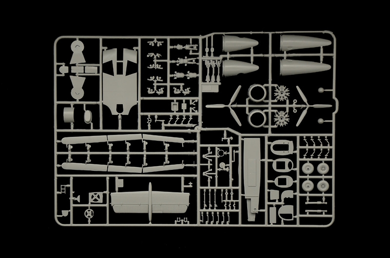 画像: イタレリ 1/72 ユンカース Ju86 E1/E2【プラモデル】 