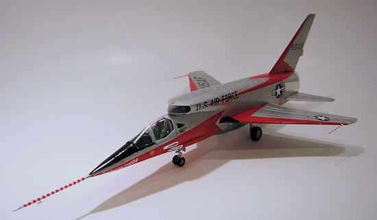 画像: トランペッター 1/72 ノースアメリカン F-107Aウルトラセイバー【プラモデル】