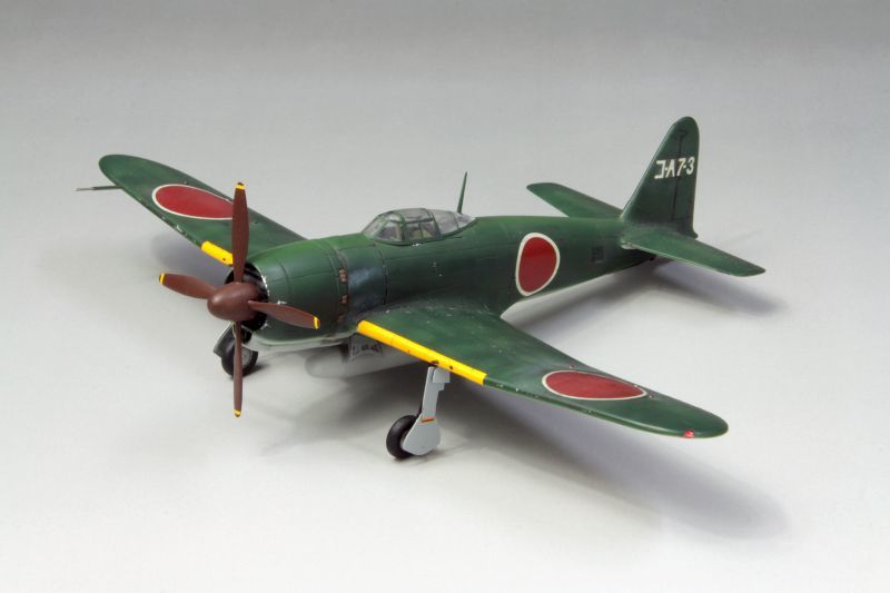 画像: ファインモールド 1/72 日本海軍　局地戦闘機 烈風一一型【プラモデル】 