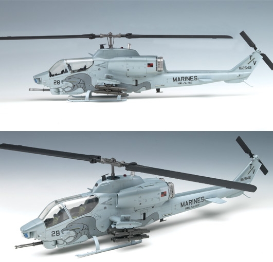画像: アカデミー 1/35 AH-1W スーパーコブラ ”NTSアップグレード”【プラモデル】 