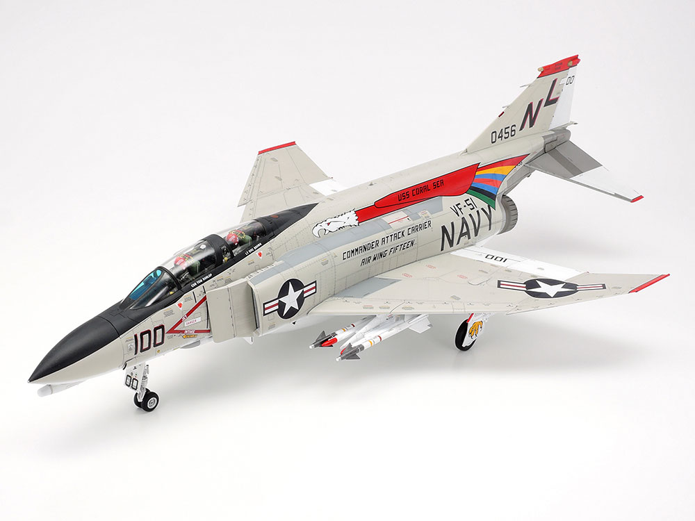 画像: タミヤ 1/48 マクダネル・ダグラス F-4B ファントムII【プラモデル】