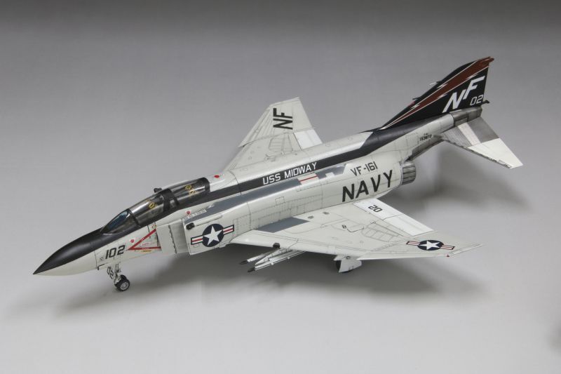 画像: ファインモールド 1/72 アメリカ海軍 F-4J 戦闘機 ミッドウェイ 1978 [限定品]【プラモデル】