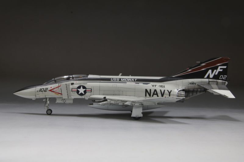 画像: ファインモールド 1/72 アメリカ海軍 F-4J 戦闘機 ミッドウェイ 1978 [限定品]【プラモデル】