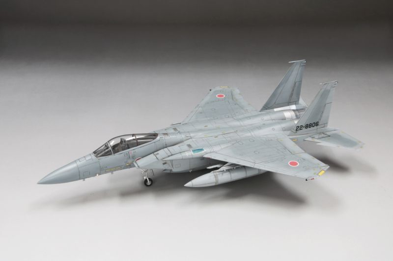 画像2: ファインモールド 1/72 航空自衛隊 F-15J 戦闘機“ホットスクランブル1984” (初期仕様)【プラモデル】 