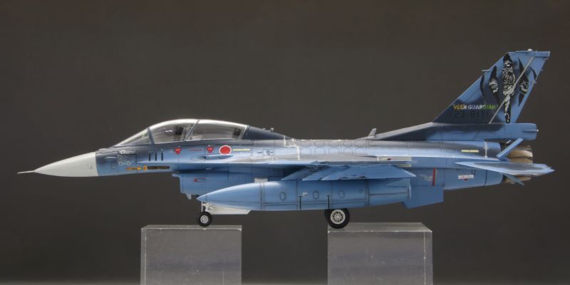 画像4: ファインモールド 1/72 航空自衛隊 F-2B 戦闘機 ヴィーア・ガーディアン23【プラモデル】 