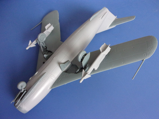 画像3: KPモデル 1/48 MiG-17 フレスコA ソビエト空軍【プラモデル】 