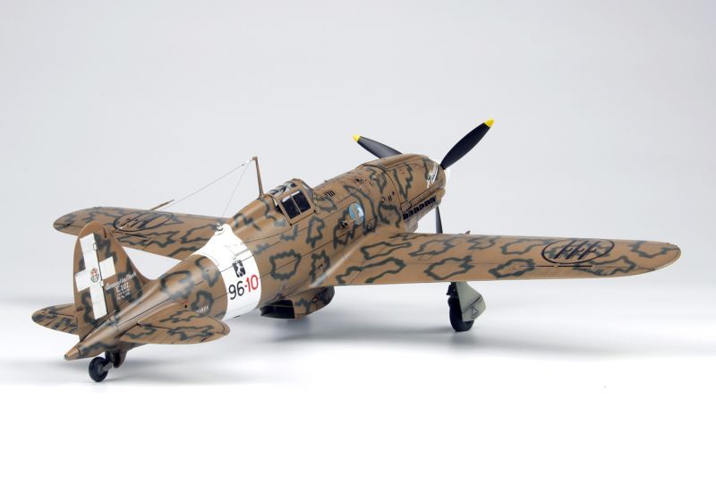画像: イタレリ 1/32 WW.II イタリア空軍 マッキ MC.202 フォルゴーレ（日本語対訳補足説明書付属）【プラモデル】
